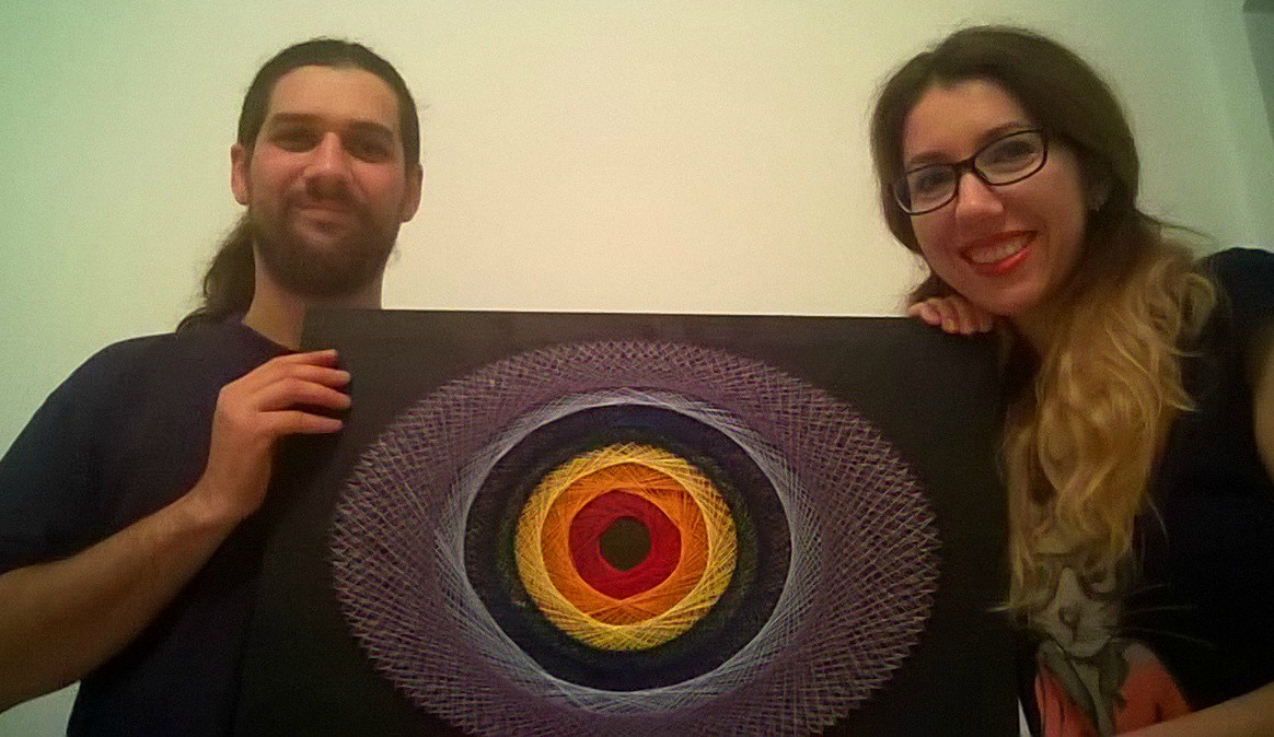 Mandala realizata pe suport din lemn, vopsit cu tempera. (60*40 cm) 